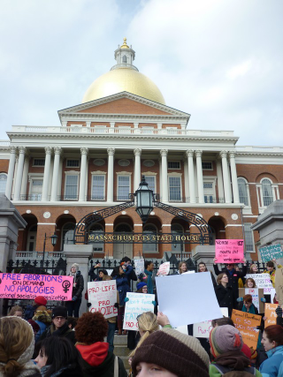 Illustration for article titled Pro Choice Walk Brings Out Voices For Women's Rights, Hilarious Signs